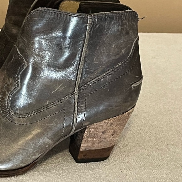 Frye Renee Ankle Brown Boots Sz 7 1/2 - Picture 8 of 12